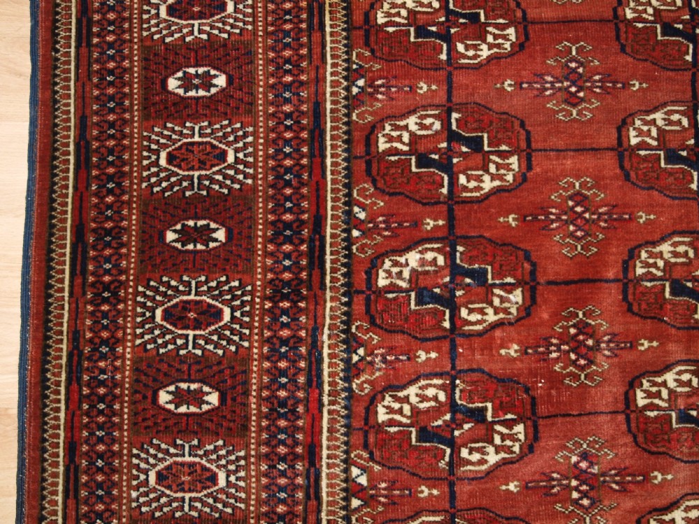 ANTIQUE TEKKE TURKMEN MAIN CARPET, SOFT COLOUR, GOOD FURNISHING CARPET. CIRCA 1900. View IV