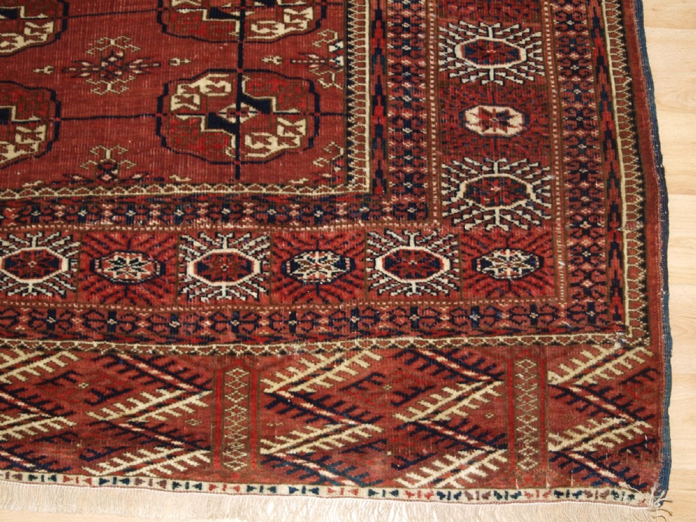 ANTIQUE TEKKE TURKMEN MAIN CARPET, SOFT COLOUR, GOOD FURNISHING CARPET. CIRCA 1900. View X