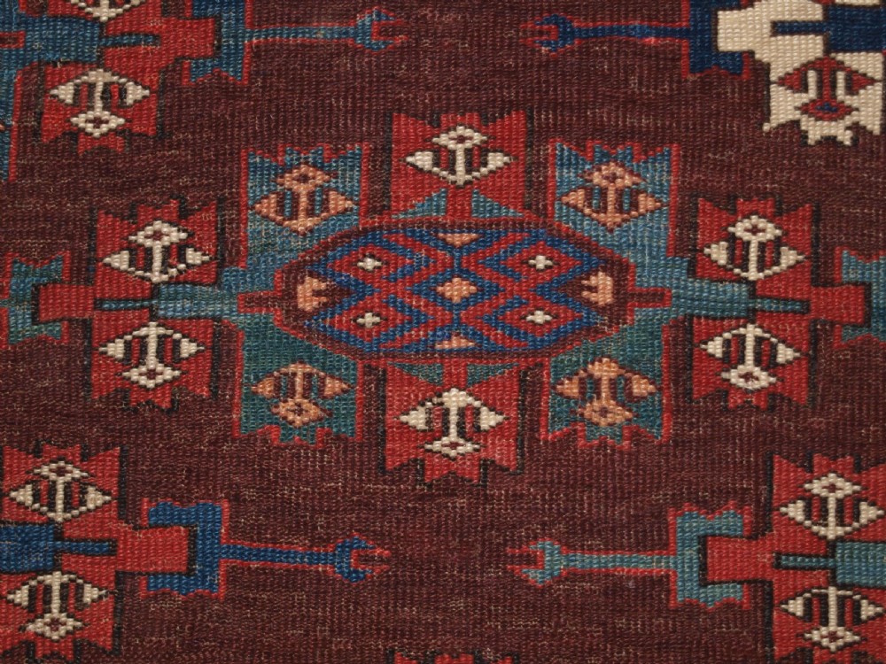 ANTIQUE YOMUT TURKMEN MAIN CARPET WITH KEPSE GULS, 2ND HALF 19TH CENTURY. View XI