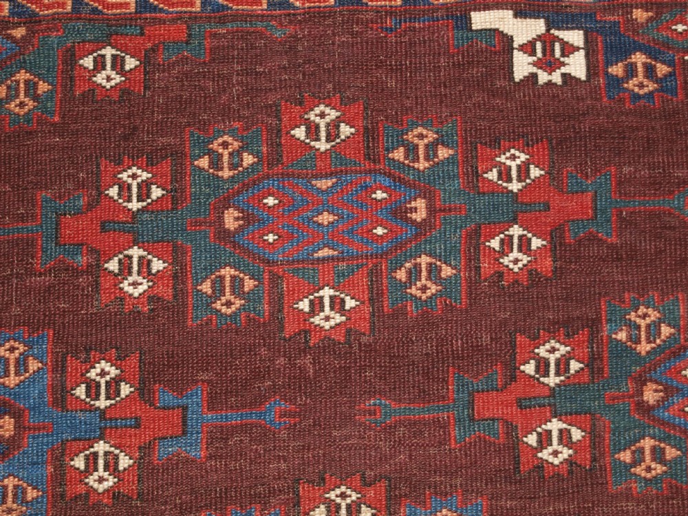 ANTIQUE YOMUT TURKMEN MAIN CARPET WITH KEPSE GULS, 2ND HALF 19TH CENTURY. View XV
