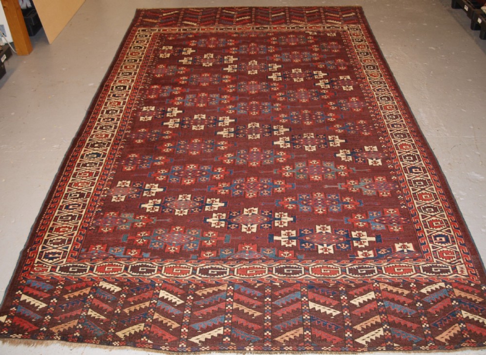 ANTIQUE YOMUT TURKMEN MAIN CARPET WITH KEPSE GULS, 2ND HALF 19TH CENTURY. View XIX