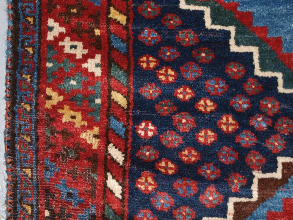 ANTIQUE LURI TRIBAL LONG RUG, BOLD DESIGN AND COLOUR, CIRCA 1900/20. View IV