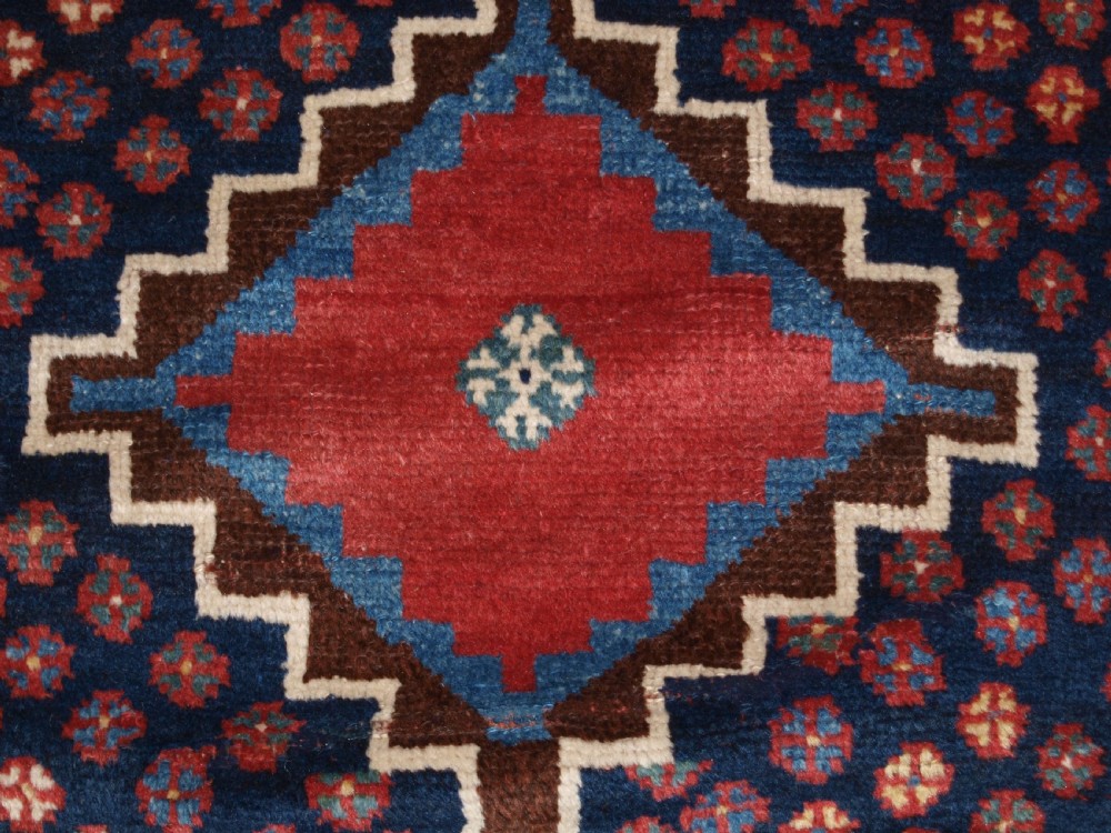 ANTIQUE LURI TRIBAL LONG RUG, BOLD DESIGN AND COLOUR, CIRCA 1900/20. View XI