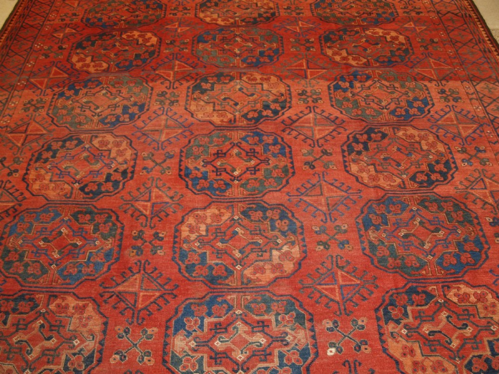 ANTIQUE ERSARI TURKMEN MAIN CARPET, VERY LARGE GULS, CIRCA 1880 OR EARLIER. View V