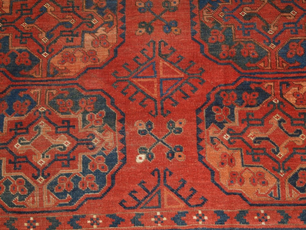 ANTIQUE ERSARI TURKMEN MAIN CARPET, VERY LARGE GULS, CIRCA 1880 OR EARLIER. View XI