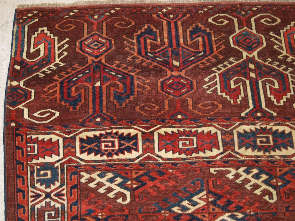 ANTIQUE YOMUT TURKMEN CARPET WITH SUPERB LARGE ELEM PANELS, CIRCA 1850/70. View III