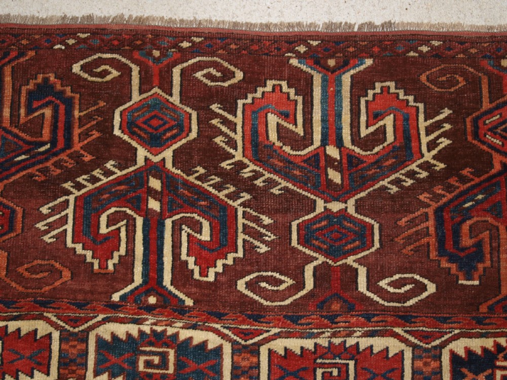 ANTIQUE YOMUT TURKMEN CARPET WITH SUPERB LARGE ELEM PANELS, CIRCA 1850/70. View XII