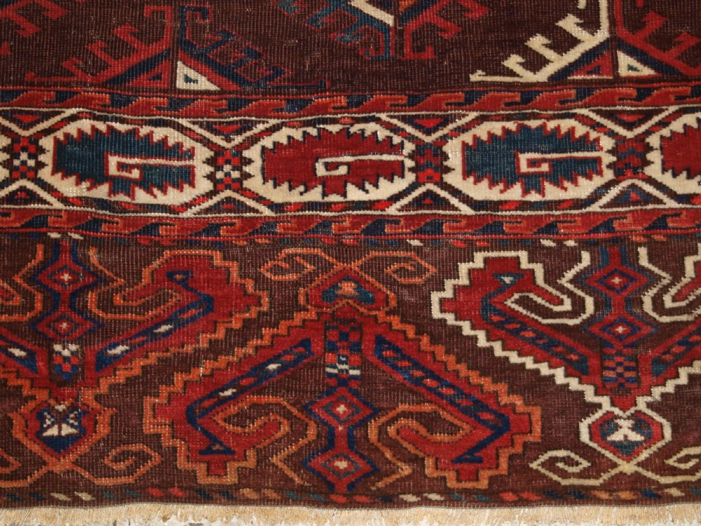 ANTIQUE YOMUT TURKMEN CARPET WITH DYRNAK GUL DESIGN, CIRCA 1890. View XI