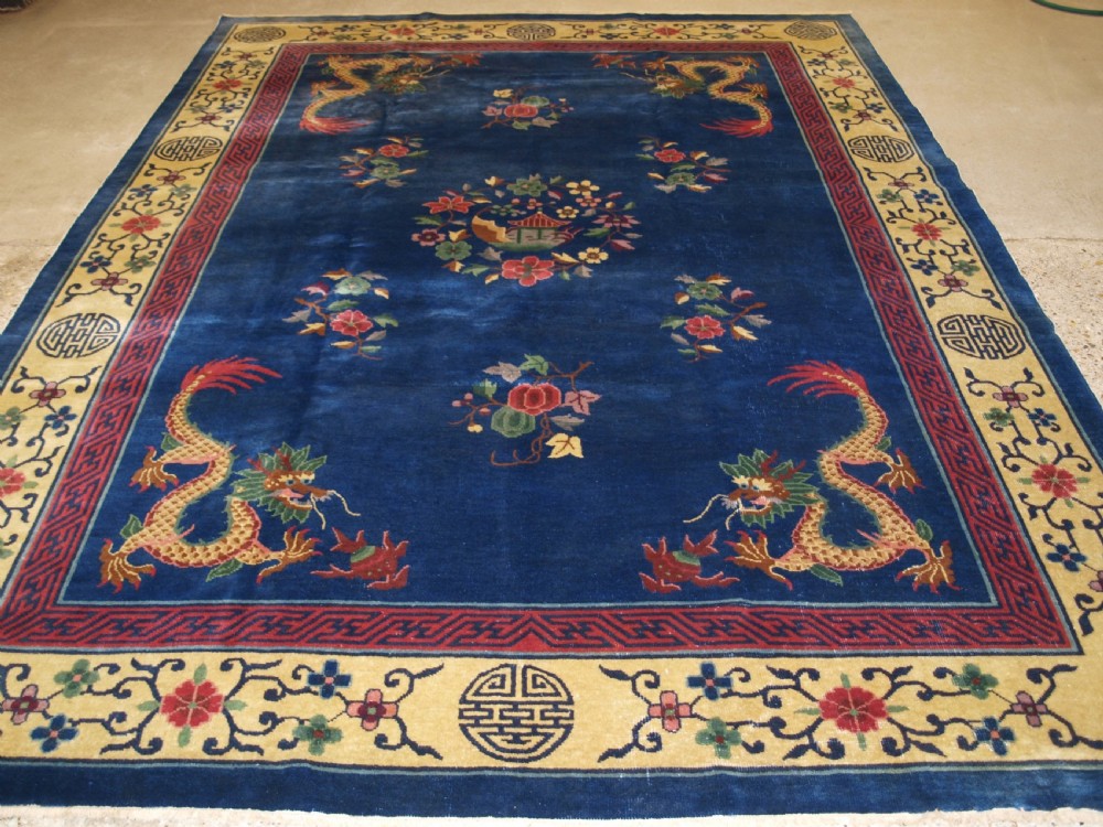 ANTIQUE CHINESE PEKING CARPET WITH FOUR DRAGONS, CIRCA 1920. View II