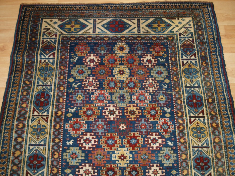 ANTIQUE CAUCASIAN DERBENT RUG, SMALL SQUARE SIZE, GREAT DESIGN, CIRCA 1900. View III