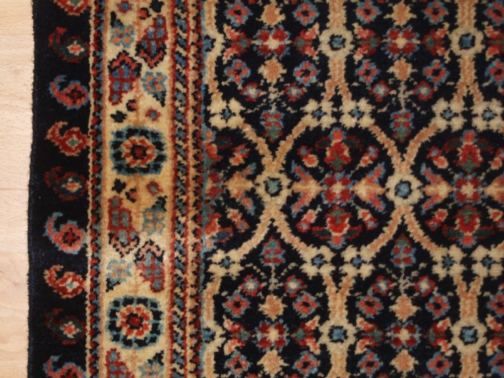 OLD HAMADAN VILLAGE RUNNER, VERY SMALL SIZE, CIRCA 1920/30. View V