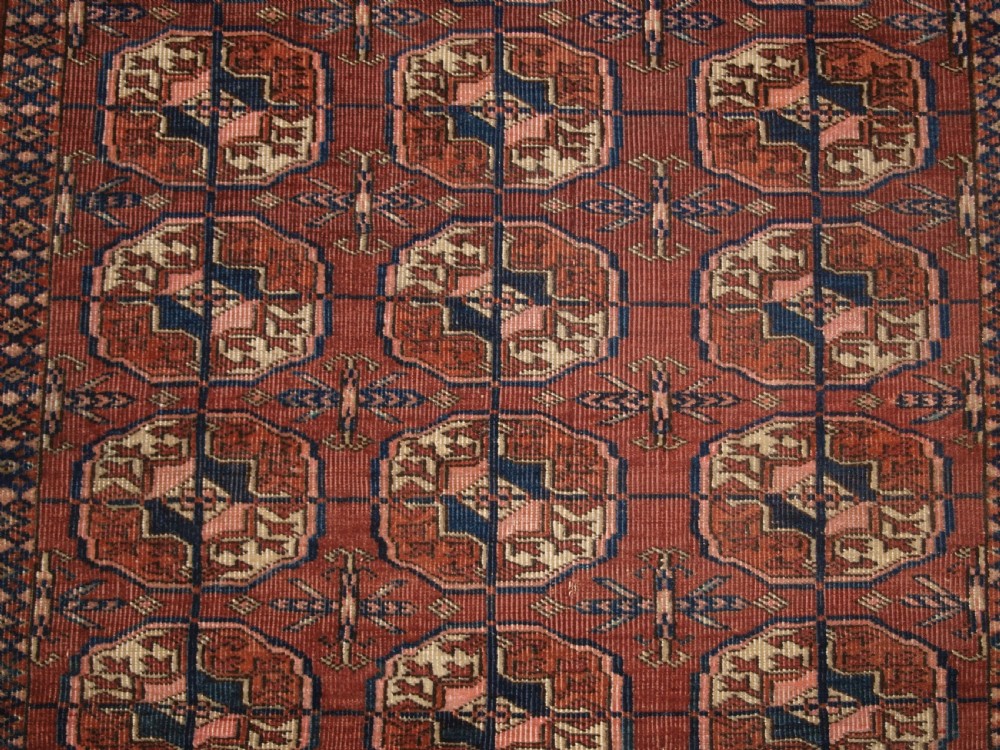 ANTIQUE TEKKE TURKMEN RUG, SOFT COLOUR, LIVED WITH LOOK, CIRCA 1900. View VI