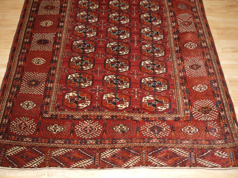 ANTIQUE TEKKE TURKMEN RUG, SUPERB COLOUR, GREAT CONDITION, CIRCA 1900. View IV