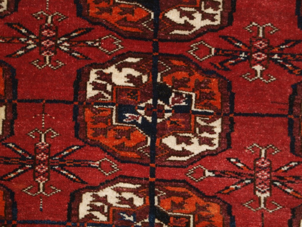 ANTIQUE TEKKE TURKMEN RUG, SUPERB COLOUR, GREAT CONDITION, CIRCA 1900. View X