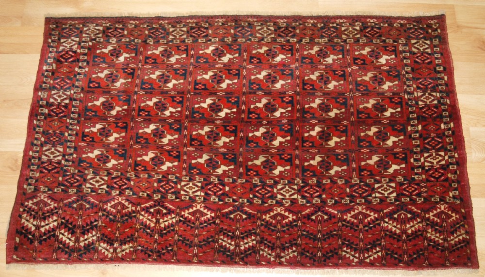 ANTIQUE TEKKE TURKMEN CHUVAL, FINE WEAVE EXCELLENT CONDITION, LATE 19TH CENTURUY.