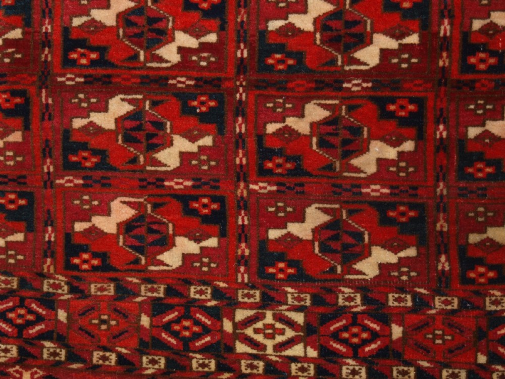 ANTIQUE TEKKE TURKMEN CHUVAL, FINE WEAVE EXCELLENT CONDITION, LATE 19TH CENTURUY. View V