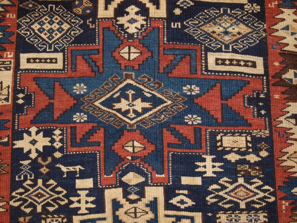 ANTIQUE CAUCASIAN SHIRVAN RUG WITH LESGHI STAR DESIGN, CIRCA 1890. View VII