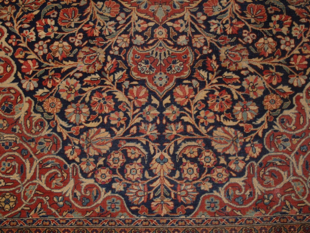 ANTIQUE KASHAN RUG, GREAT COLOUR WITH LOW PILE FOR THE LIVED WITH LOOK, CIRCA 1900. View VIII