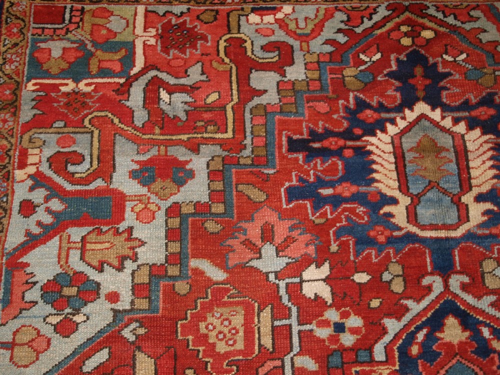 ANTIQUE HERIZ CARPET, EXCELLENT COLOURS, GREAT FURNISHING CARPET, CIRCA 1900. View VII
