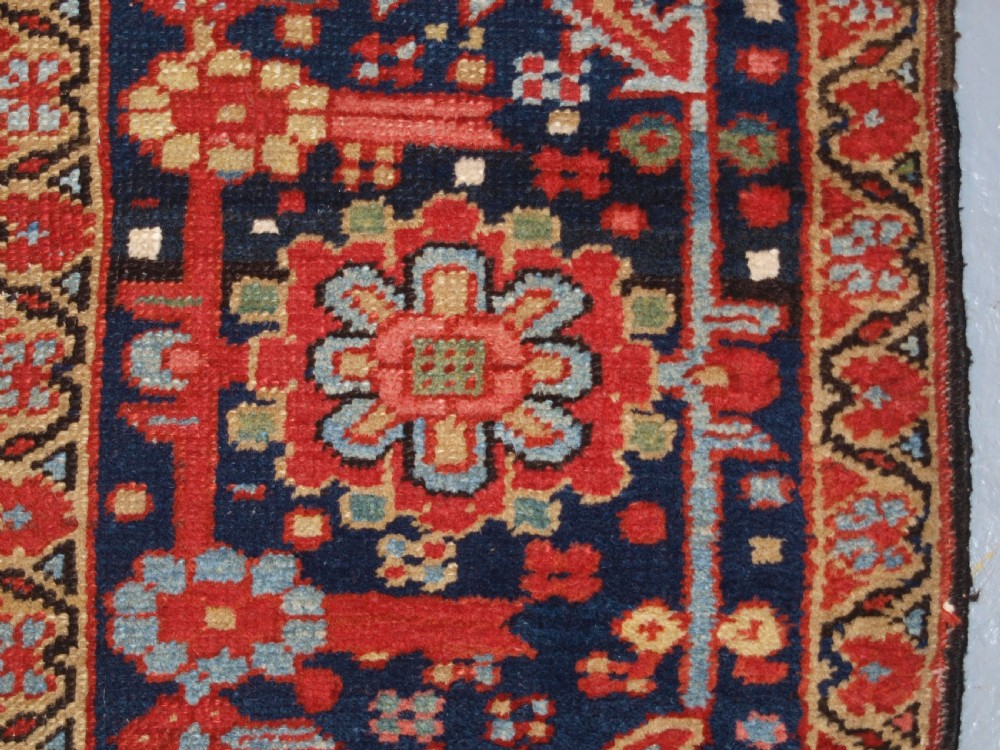 ANTIQUE HERIZ CARPET, EXCELLENT COLOURS, GREAT FURNISHING CARPET, CIRCA 1900. View XIV