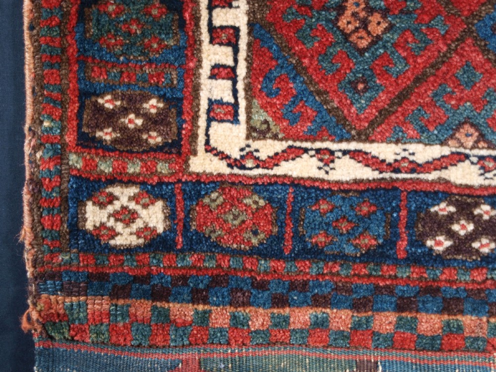 ANTIQUE JAF KURD BAG WITH PLAIN WEAVE ZIG ZAG BACK, CIRCA 1880. View V