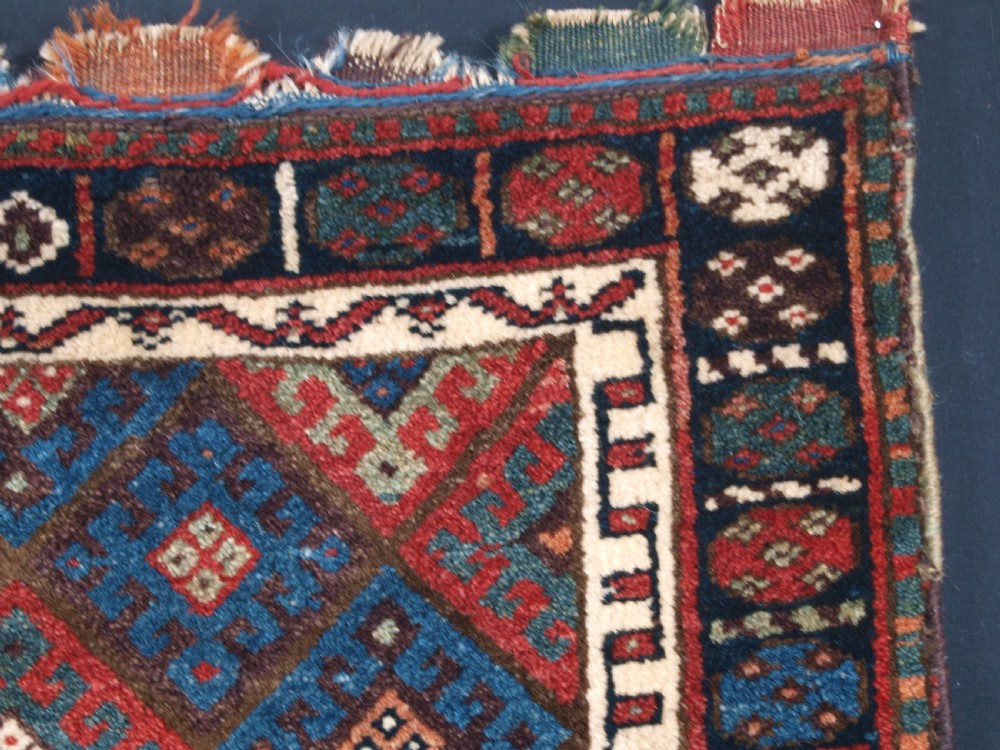 ANTIQUE JAF KURD BAG WITH PLAIN WEAVE ZIG ZAG BACK, CIRCA 1880. View VII