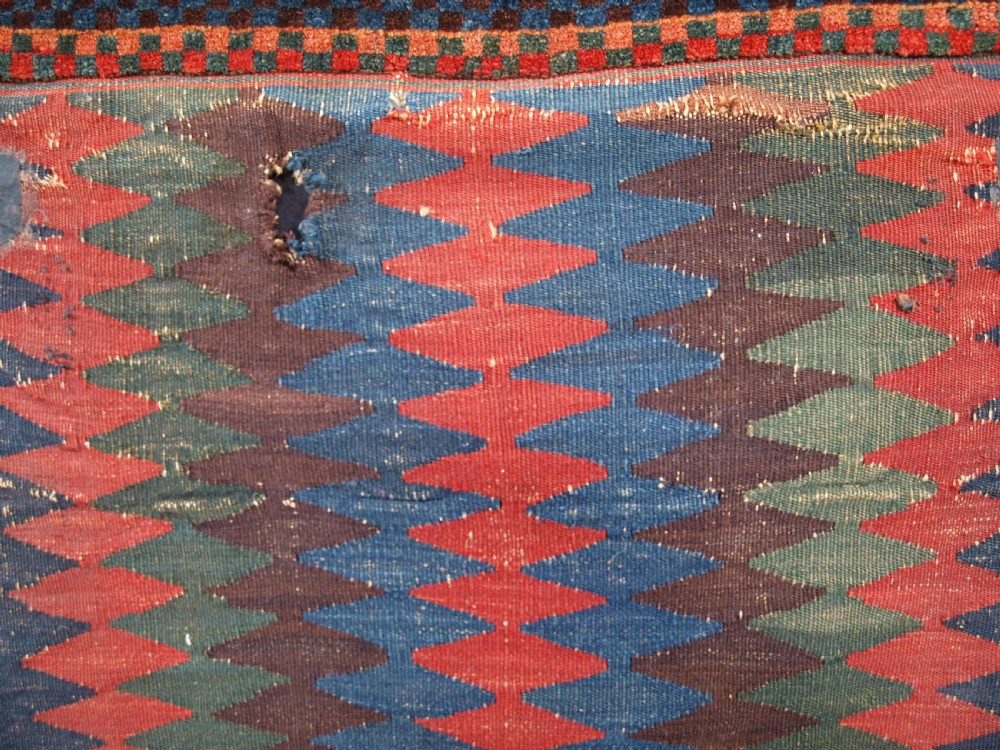ANTIQUE JAF KURD BAG WITH PLAIN WEAVE ZIG ZAG BACK, CIRCA 1880. View XI