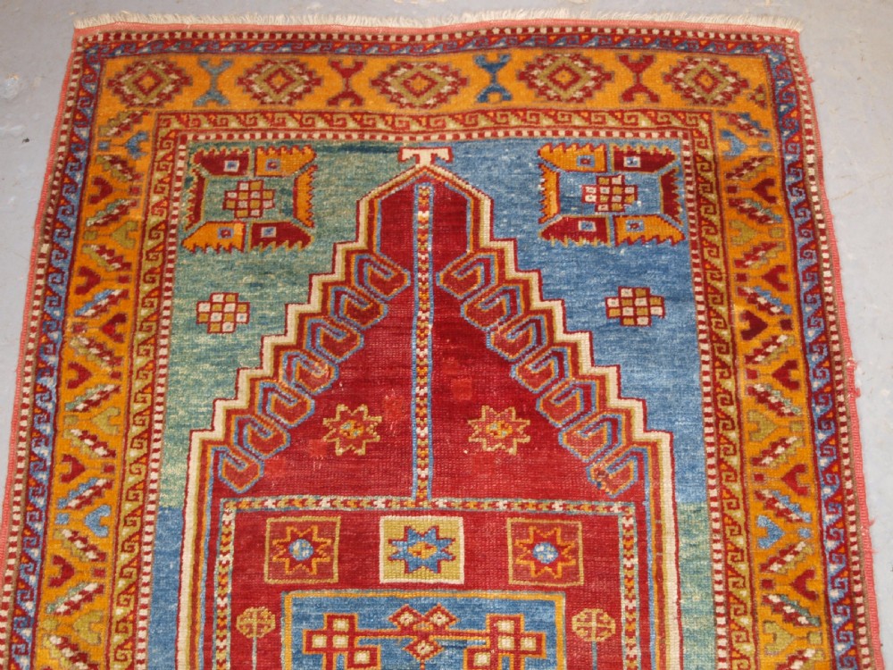 ANTIQUE TURKISH VILLAGE RUG, BERGAMA REGION, SOFT COLOURS, CIRCA 1900. View II