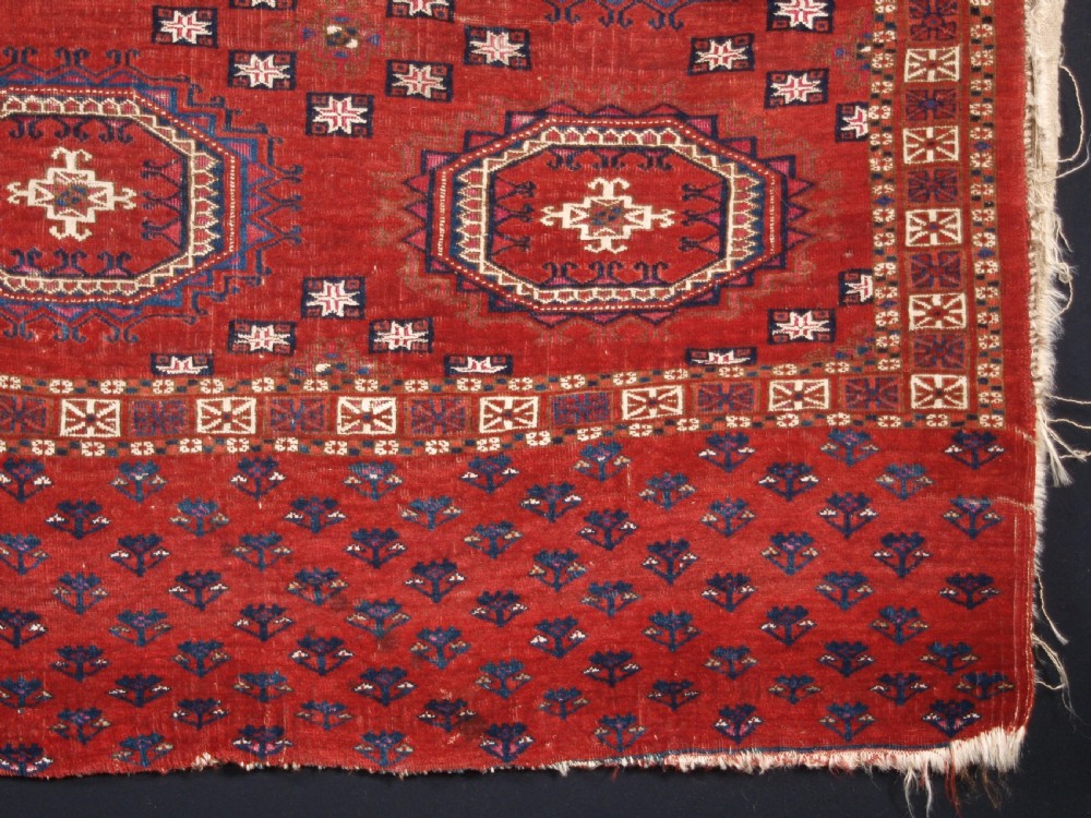 ANTIQUE TEKKE TURKMEN CHUVAL, SILK AND COTTON HIGHLIGHTS, SALOR GULS, CIRCA 1825. View V