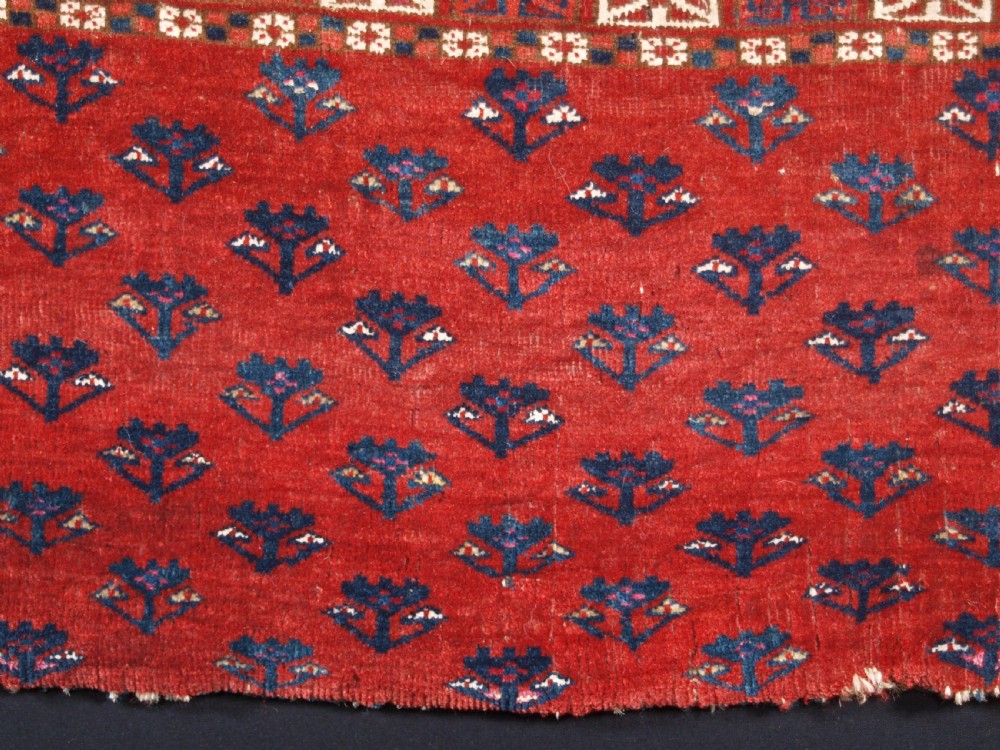 ANTIQUE TEKKE TURKMEN CHUVAL, SILK AND COTTON HIGHLIGHTS, SALOR GULS, CIRCA 1825. View XI