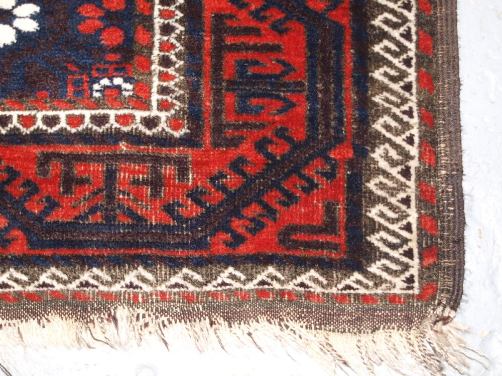ANTIQUE BALUCH RUG WITH MINA KHANI DESIGN, EXCELLENT CONDITION, CIRCA 1900. View XI