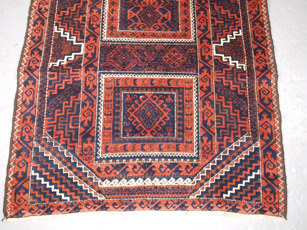 ANTIQUE BALUCH RUG WITH COMPARTMENT DESIGN, SOFT WOOL, CIRCA 1900. View V