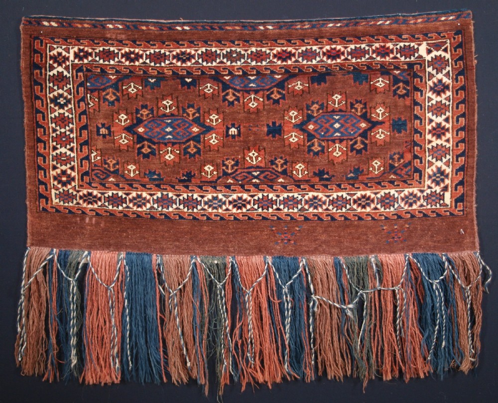 ANTIQUE YOMUT TURKMEN TORBA WITH KEPSE GUL DESIGN, CIRCA 1880.