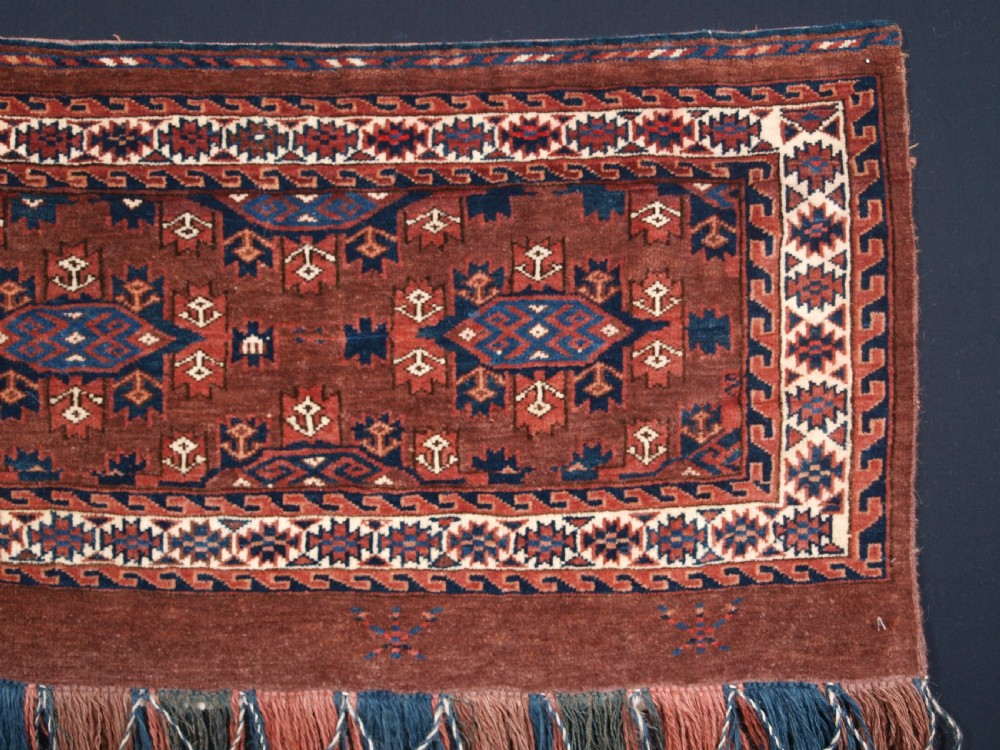 ANTIQUE YOMUT TURKMEN TORBA WITH KEPSE GUL DESIGN, CIRCA 1880. View III