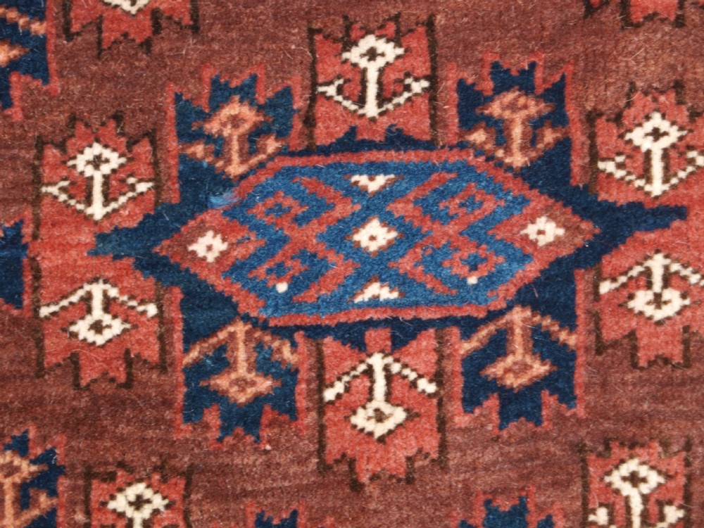 ANTIQUE YOMUT TURKMEN TORBA WITH KEPSE GUL DESIGN, CIRCA 1880. View X