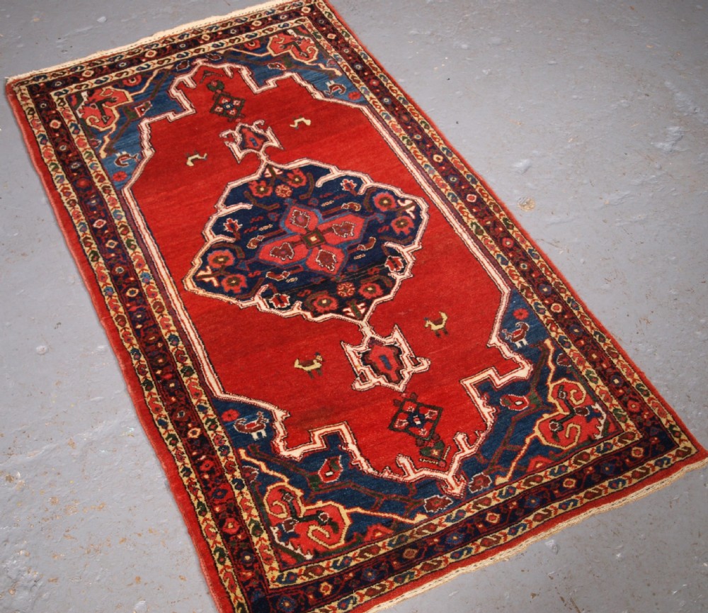 ANTIQUE BIJAR RUG OF SMALL SIZE, EXCELLENT CONDITION, CIRCA 1900. View II
