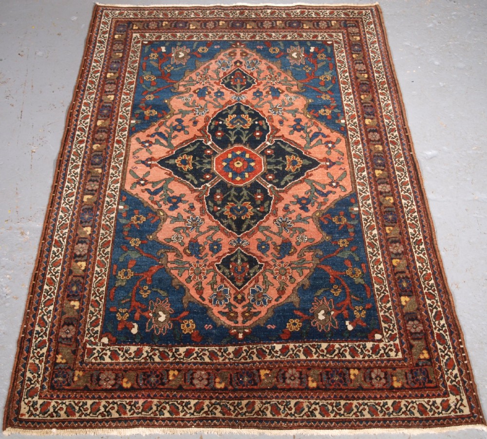 ANTIQUE ABEDEH RUG WITH UNUSUAL DESIGN, EXCELLENT COLOUR, CIRCA 1900/20.