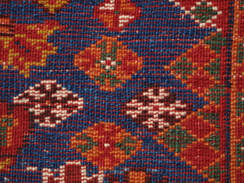 ANTIQUE TRIBAL QASHQAI RUG, EXCELLENT COLOUR AND CONDITION, CIRCA 1880. View XIV