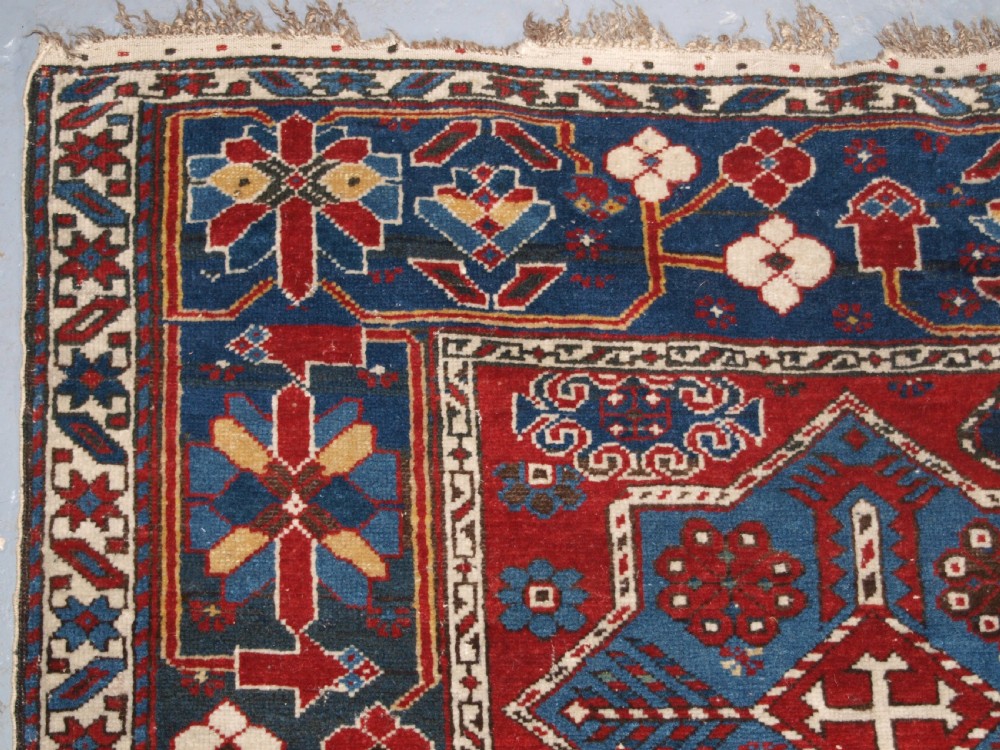ANTIQUE CAUCASIAN SHIRVAN RUG WITH AKSTAFA STAR DESIGN, CIRCA 1890. View VII