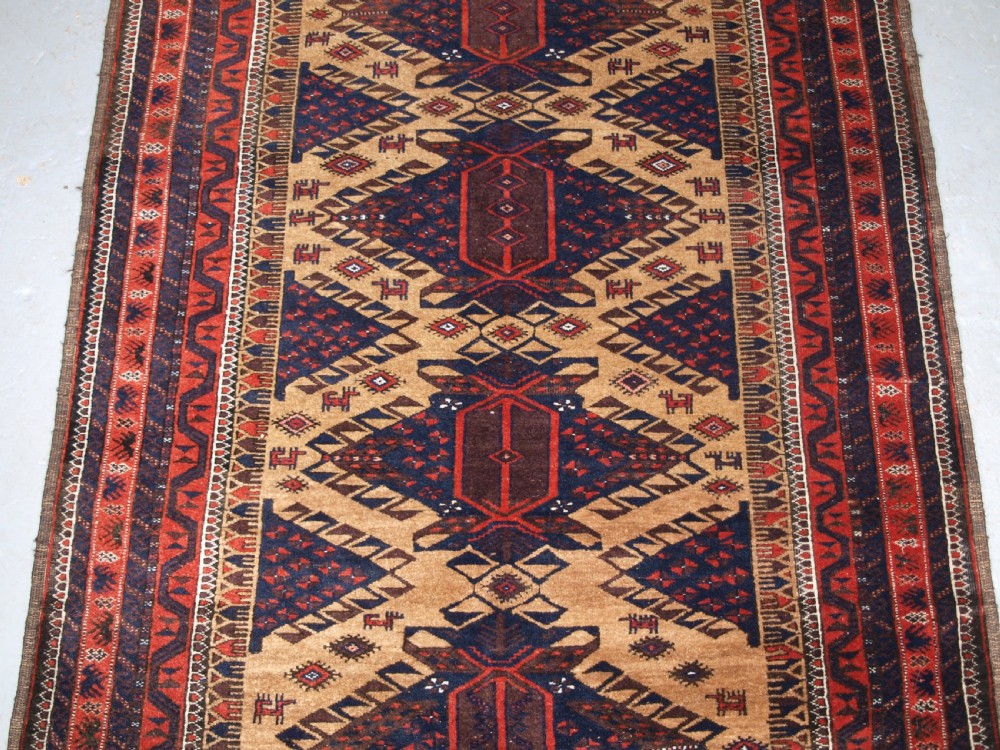 ANTIQUE TIMURI BALUCH RUG OF SCARCE DESIGN, SUPERB CONDITION, CIRCA 1900. View IV