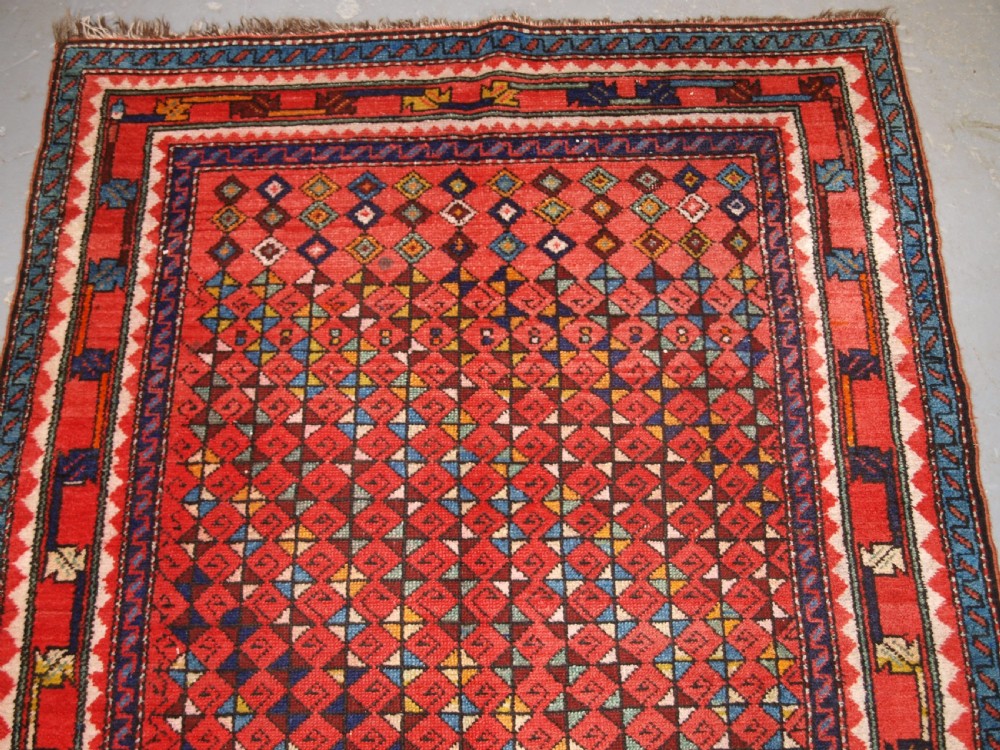 ANTIQUE KURDISH VILLAGE RUG, GREAT FURNISHING RUG, CIRCA 1920. View II