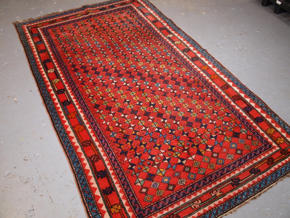 ANTIQUE KURDISH VILLAGE RUG, GREAT FURNISHING RUG, CIRCA 1920. View III