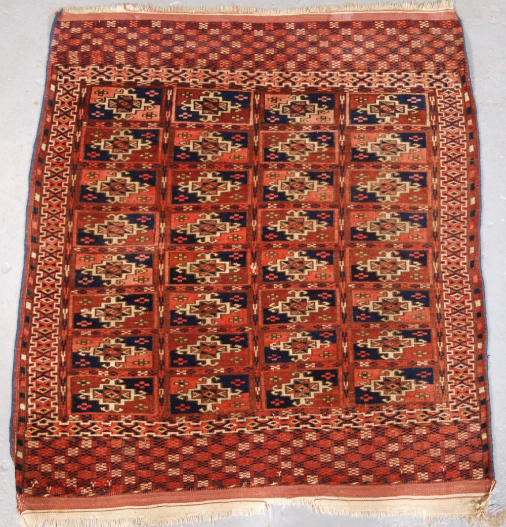 ANTIQUE TEKKE TURKMEN DOWRY RUG, VERY FINE WEAVE, CIRCA 1890.