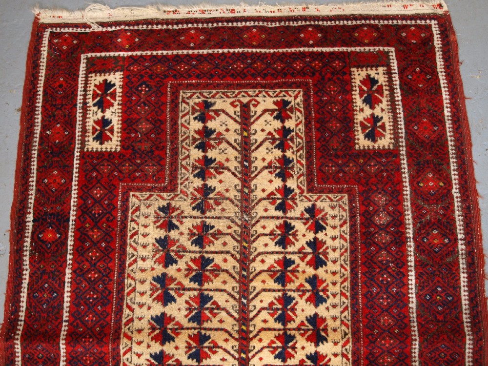 ANTIQUE BALUCH TREE OF LIFE PRAYER RUG, VERY SOFT, CIRCA 1900. View III