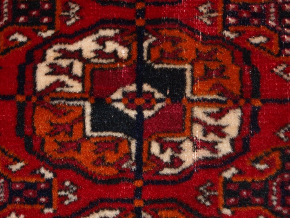 ANTIQUE TEKKE TURKMEN RUG OF SMALL SIZE, CIRCA 1900. View IX