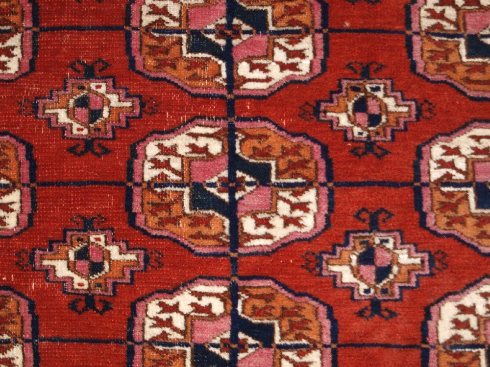 ANTIQUE TEKKE TURKMEN RUG OF SMALL SQUARE SIZE, CIRCA 1900. View VIII