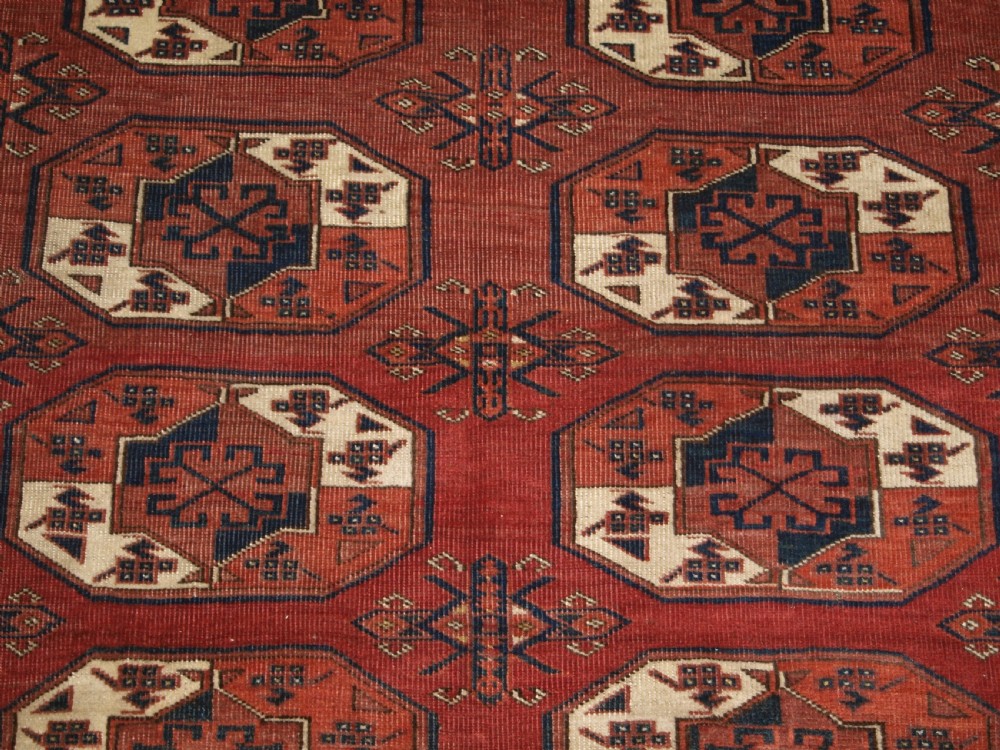 ANTIQUE ERSARI KIZYL AYAK TURKMEN MAIN CARPET, UNUSUAL GUL, CIRCA 1880. View VII