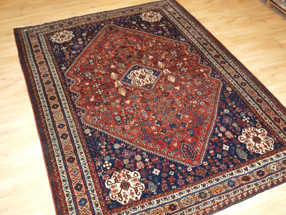 ANTIQUE ABEDEH VILLAGE RUG, TRIBAL DESIGN, SUPERB COLOUR, CIRCA 1920. View II