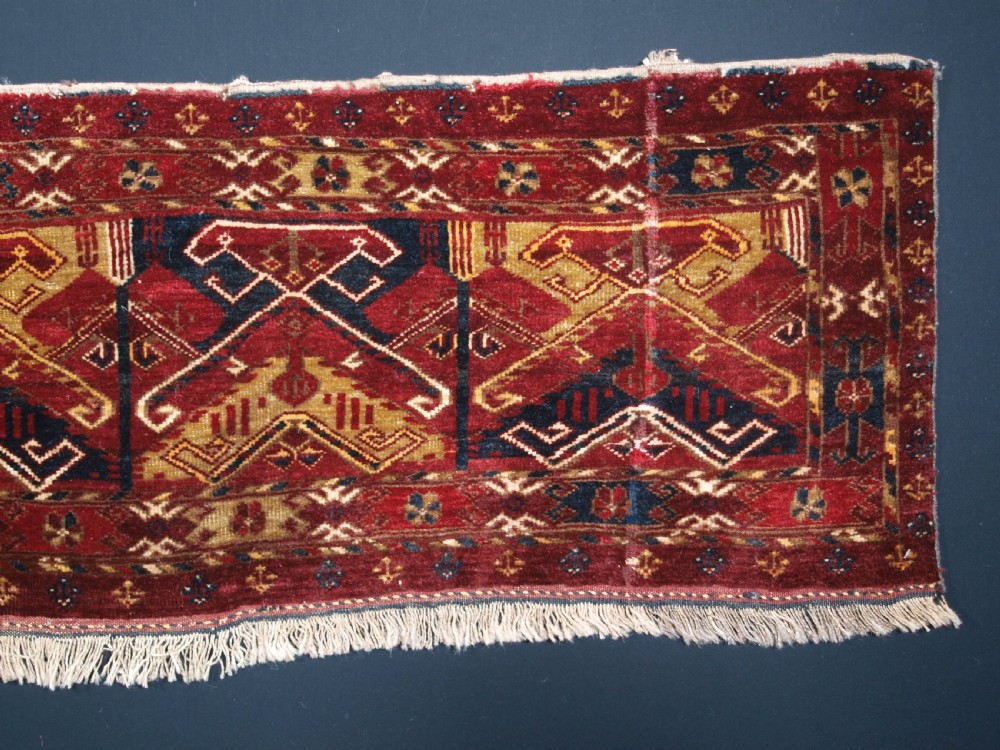 ANTIQUE ERSARI BESHIR TURKMEN TORBA, UNUSUAL DESIGN, CIRCA 1900. View IV