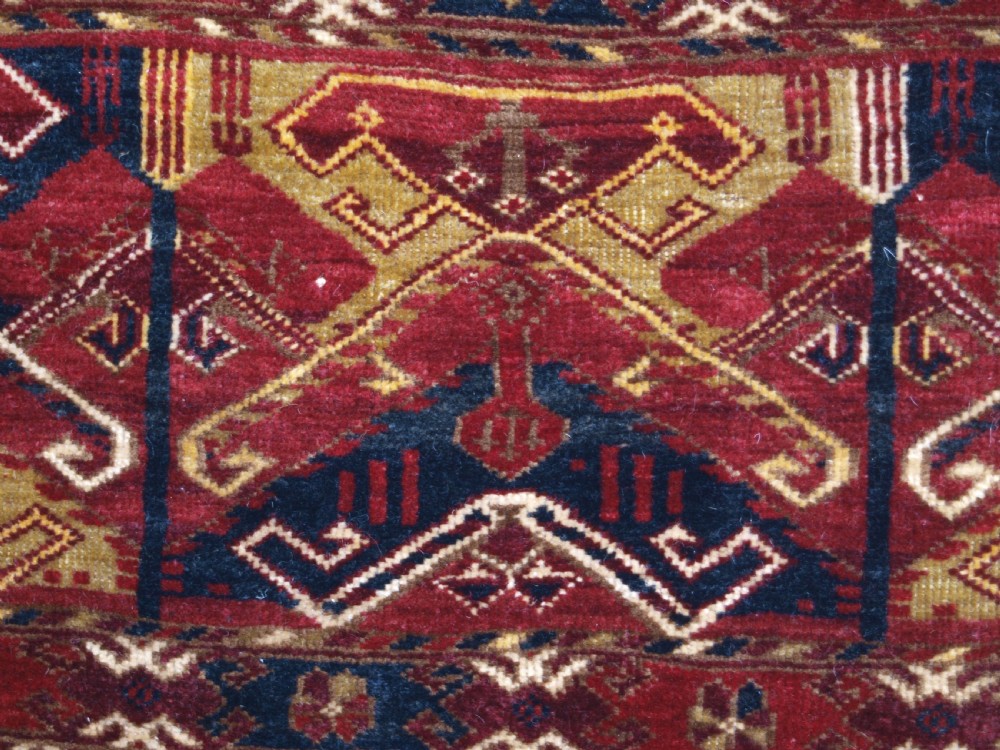 ANTIQUE ERSARI BESHIR TURKMEN TORBA, UNUSUAL DESIGN, CIRCA 1900. View V